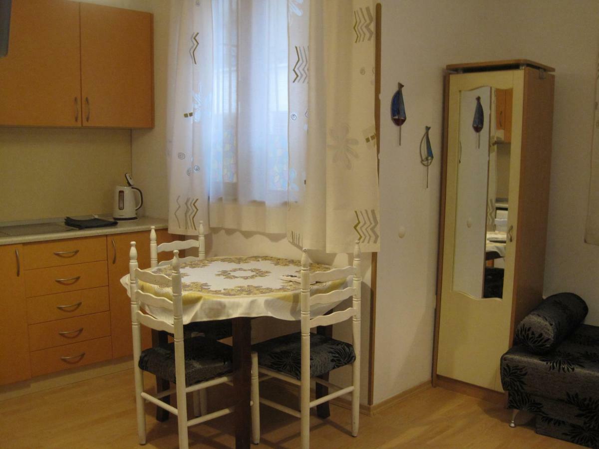 Apartment Nadejda Varna Exterior foto